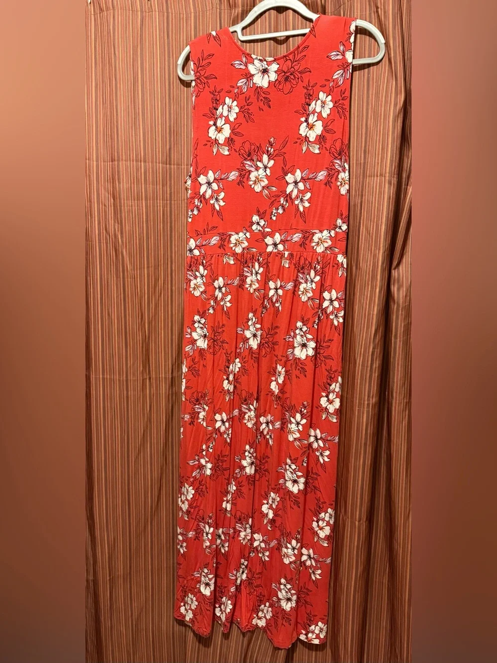 41 Hawthorn | Dresses | 4 Hawthorn Adelina Red Floral Knit Sleeveless ...